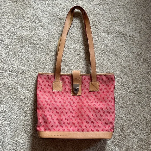 Dooney & Bourke Red and Tan Tote Bag - with matching coin purse - Picture 1 of 7